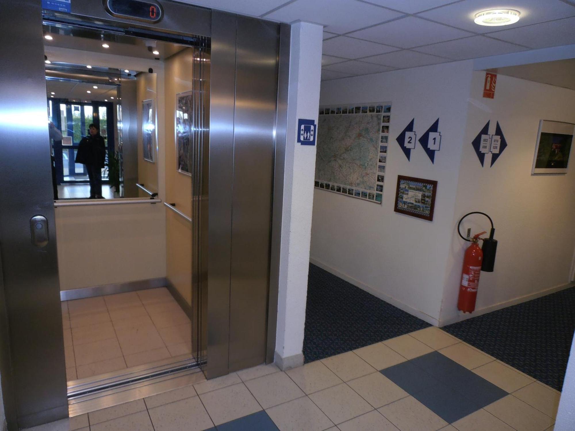 Ibis Budget Meung Sur Loire Exteriér fotografie